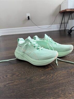 ASICS gel nimbus running shoes